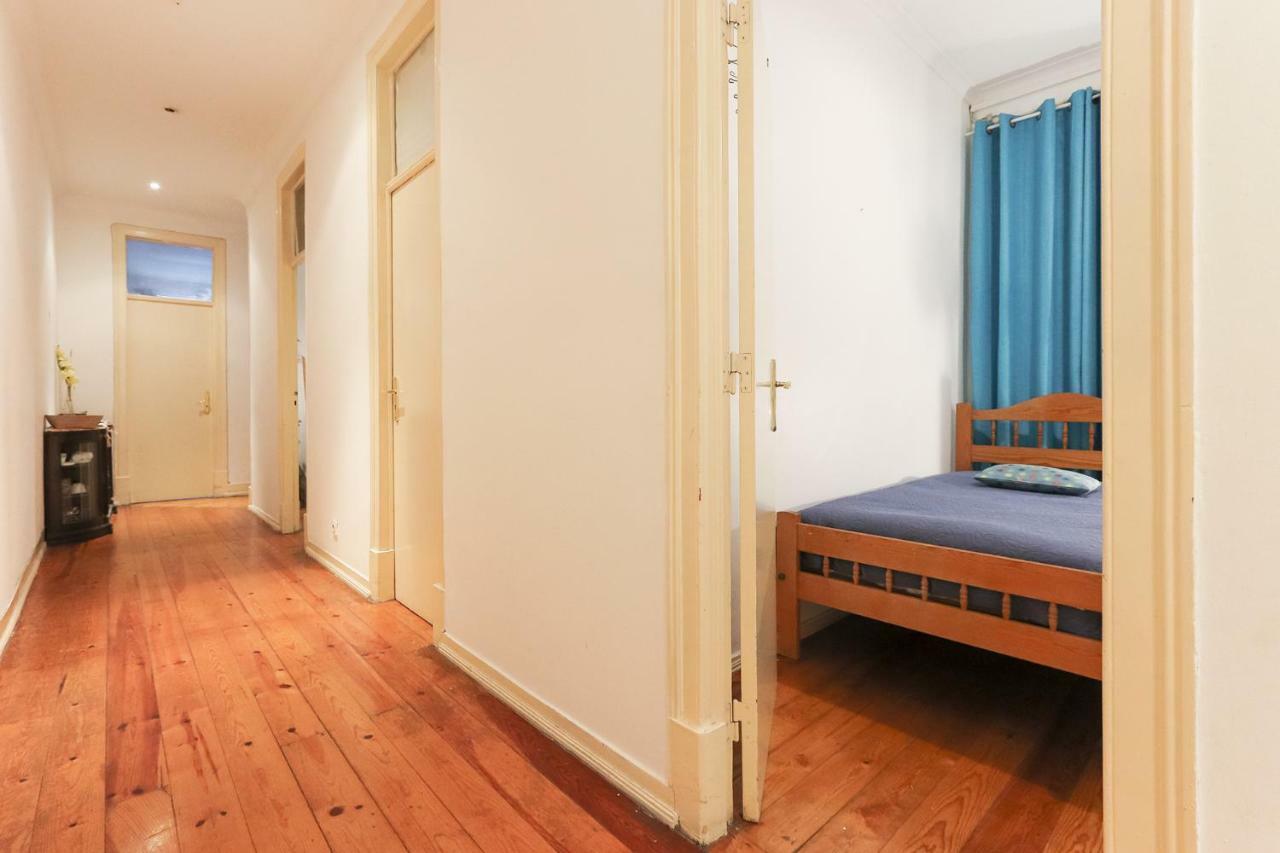 Quarto em Acomodações Particulares Ledi's Housing Lisboa